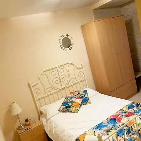 Palast Stieg Privatunterkunft *